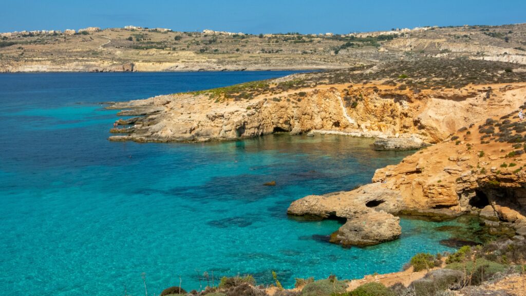 Blue Lagoon de Malte mer et plage rocheuse Tyché Company