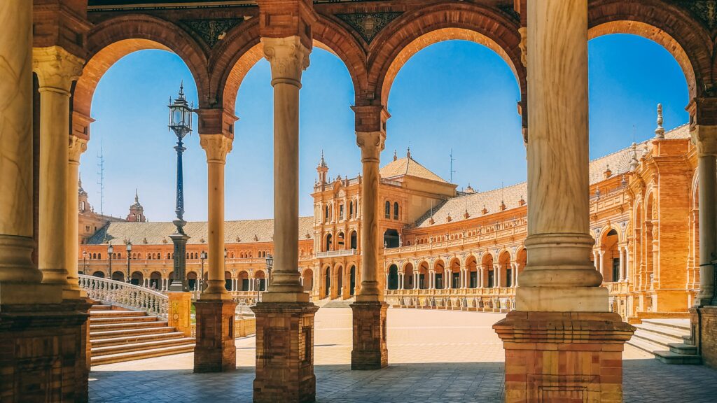 Plaza de espana à seville Espagne Tyché Company